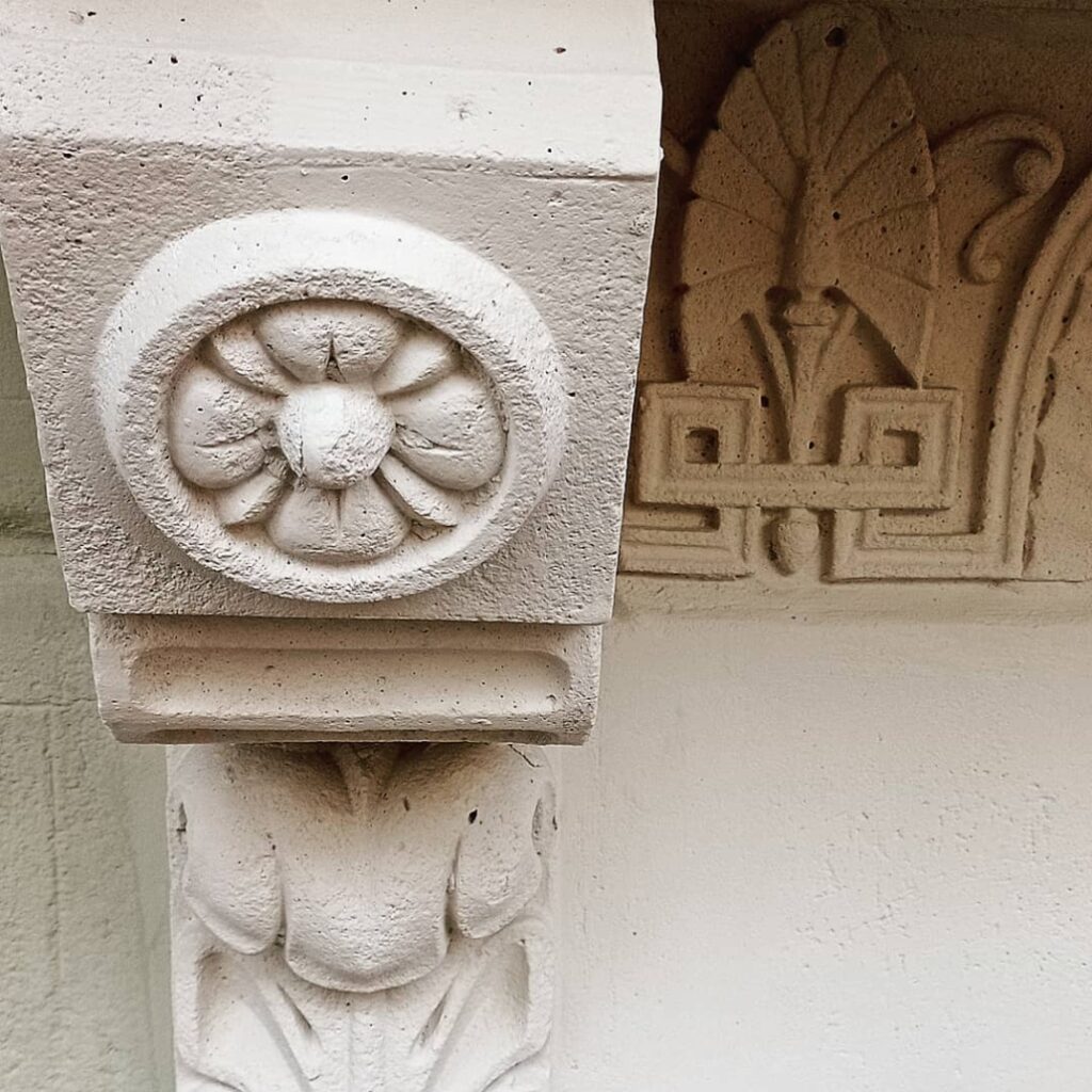 1611138223545-1030x1030